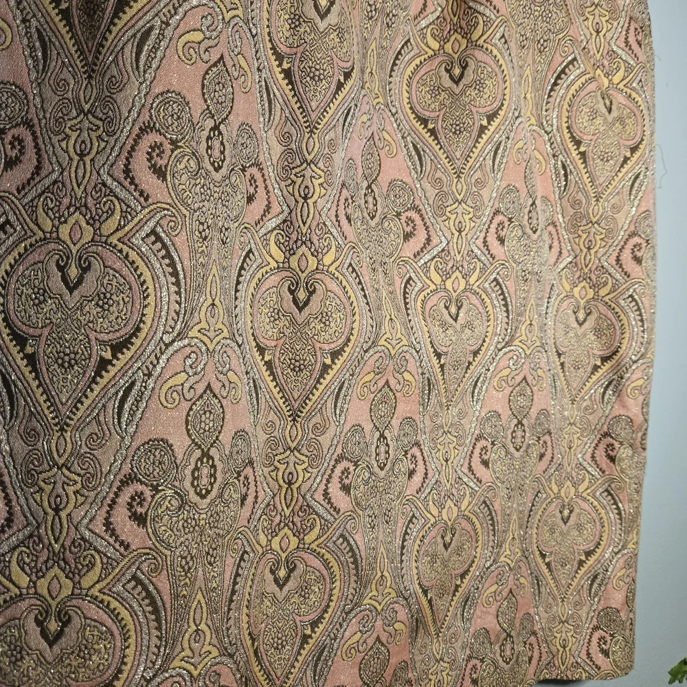 Talbots Silk Blend Paisley Pencil Skirt Plus Size 18W‎ Pink Gold Jacquard